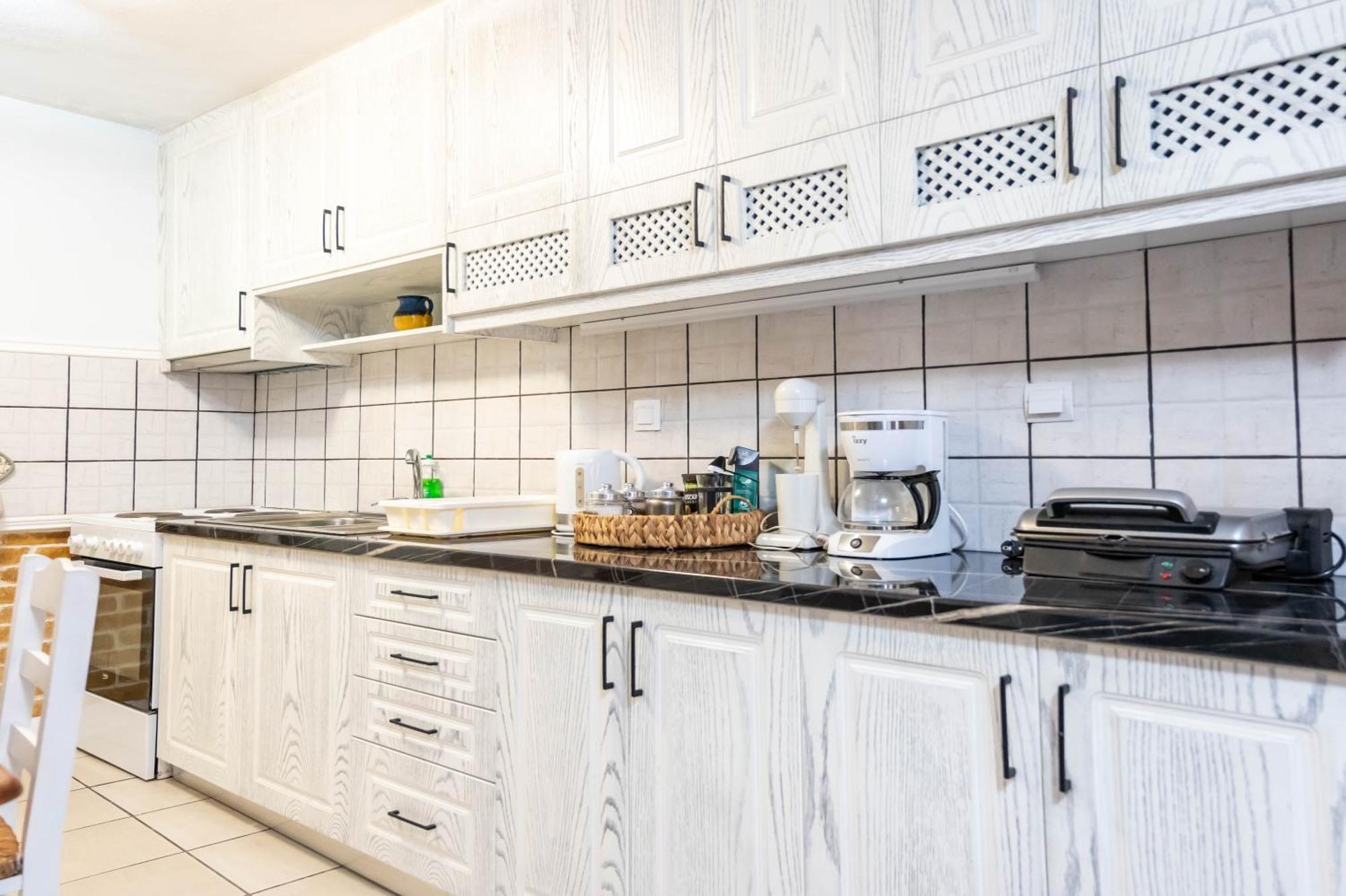 Golden Nest Villa Hriszí Aktí Haniá Kültér fotó